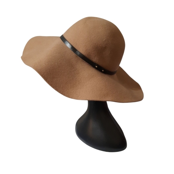 C.C Tan Wide-Brim Hat with Black Band main image 9